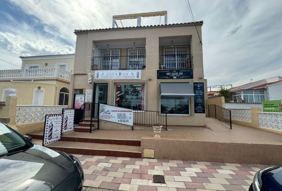 Apartment - Wiederverkauf - La Marina - La Marina