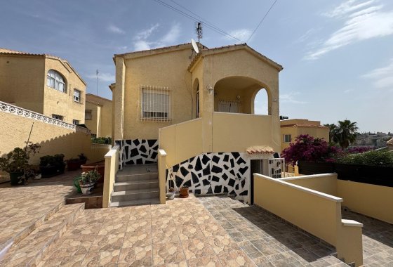 Detached Villa - Resale - La Marina - 809 DETACHED ROSA