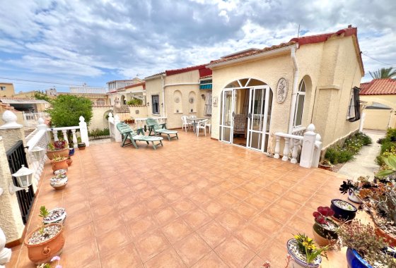 Detached Villa - Resale - La Marina - La Marina