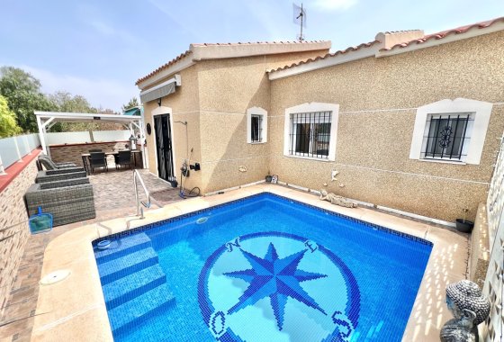 Detached Villa - Resale - La Marina - La Marina