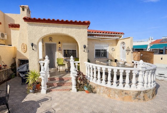 Detached Villa - Resale - La Marina - La Marina