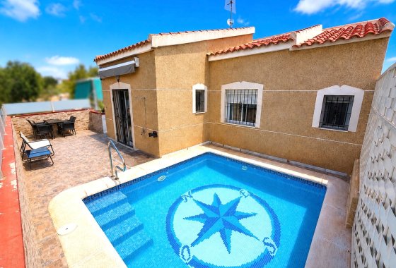 Detached Villa - Resale - La Marina - La Marina