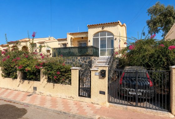 Detached Villa - Resale - La Marina - La Marina