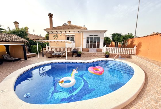 Freistehende Villa - Wiederverkauf - La Marina - La Marina