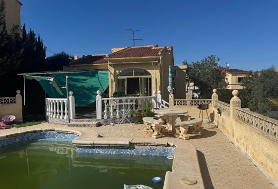 Freistehende Villa - Wiederverkauf - La Marina - La Marina