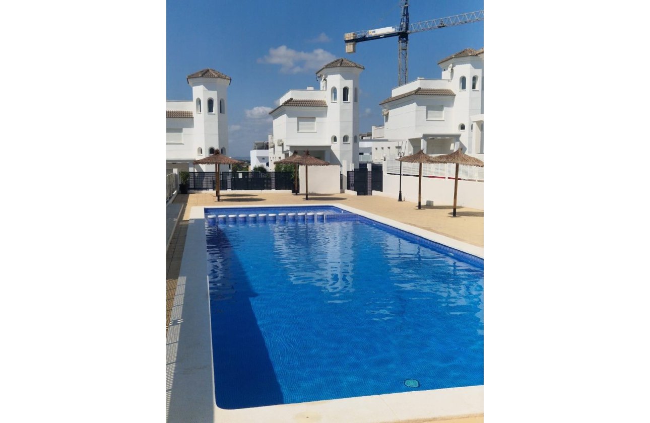 Obra nueva - Villa independiente - La Marina