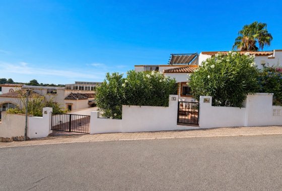 Quad - Resale - La Marina - La Marina