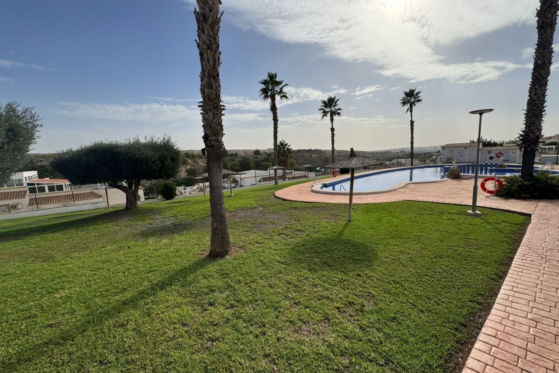 Resale - Apartment - La Marina