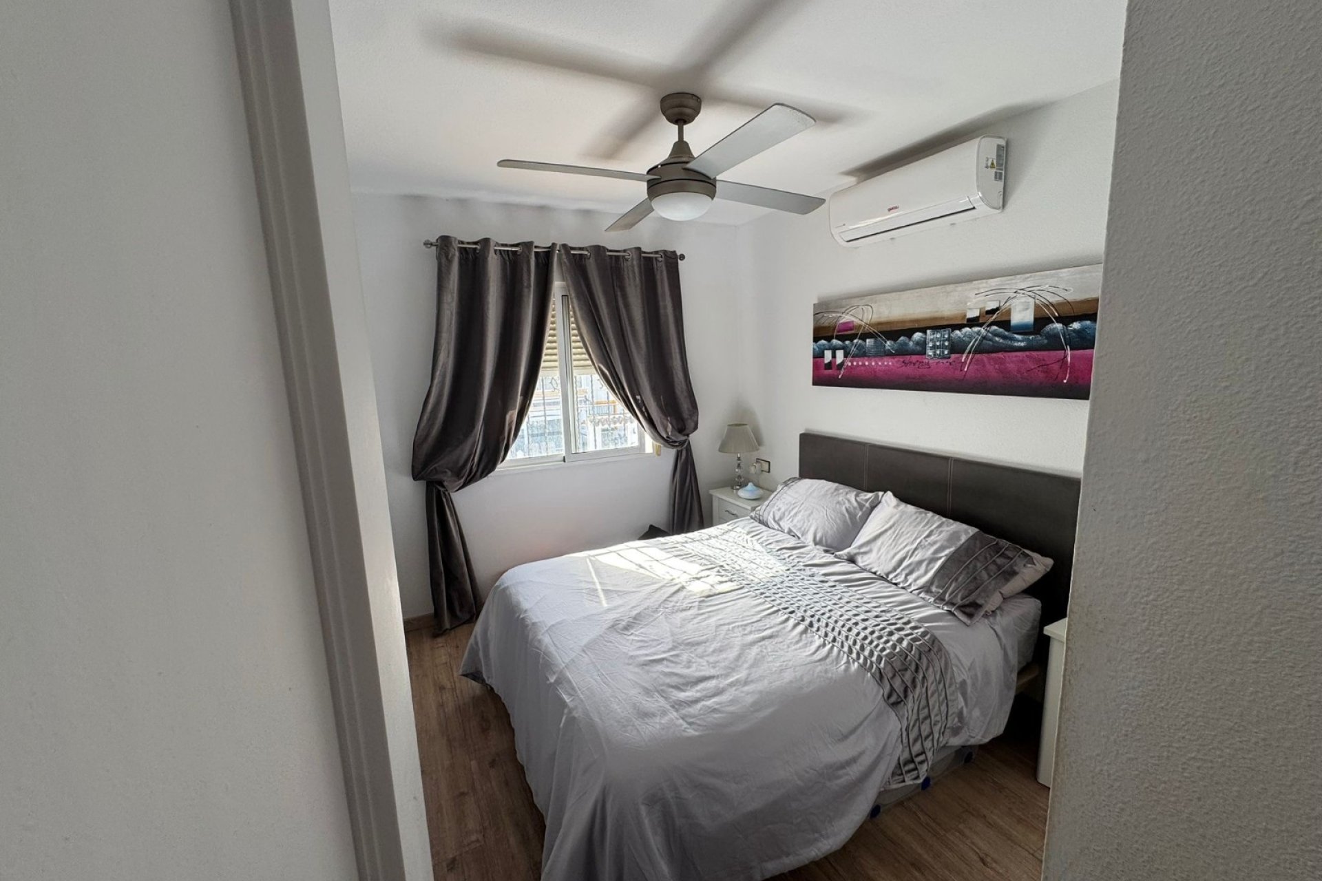 Resale - Apartment - La Marina