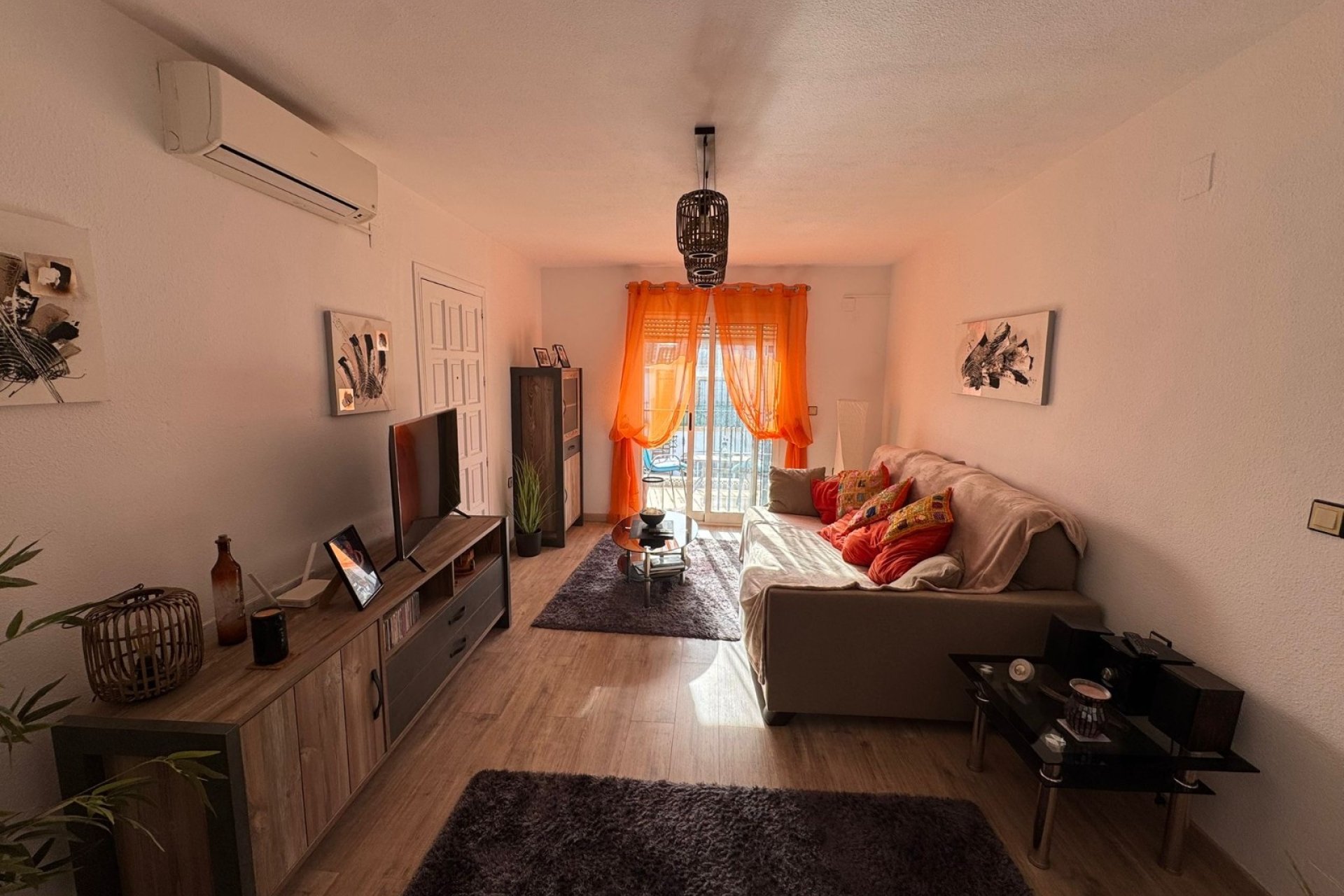 Resale - Apartment - La Marina