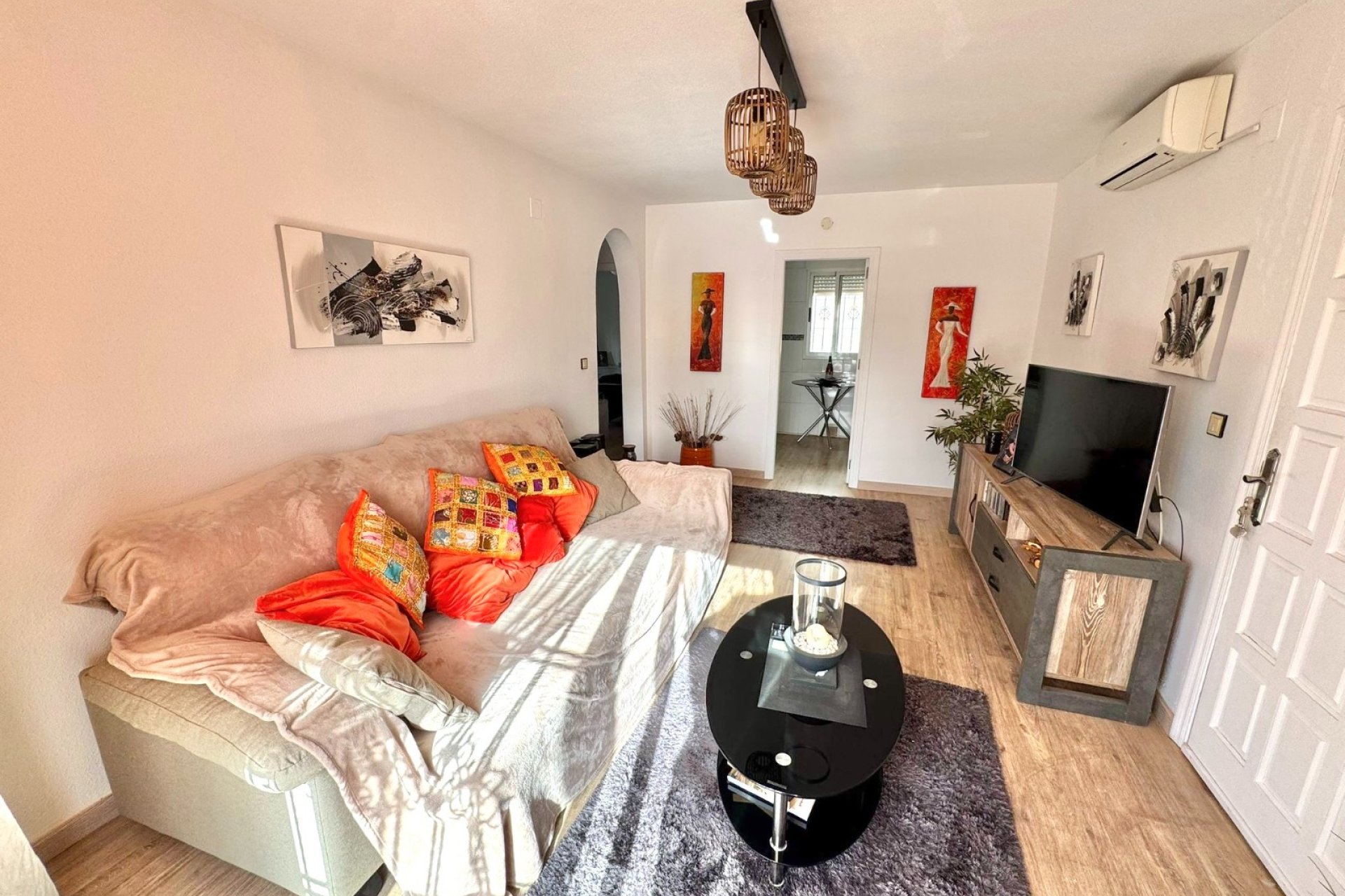 Resale - Apartment - La Marina