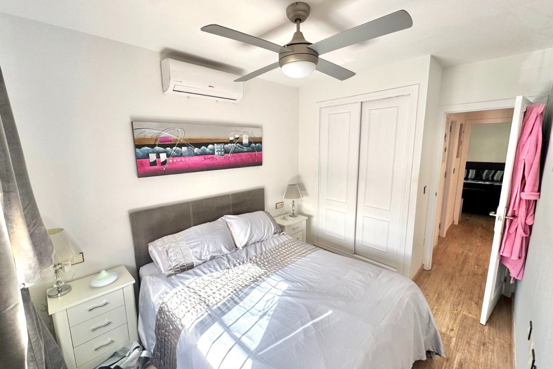 Resale - Apartment - La Marina