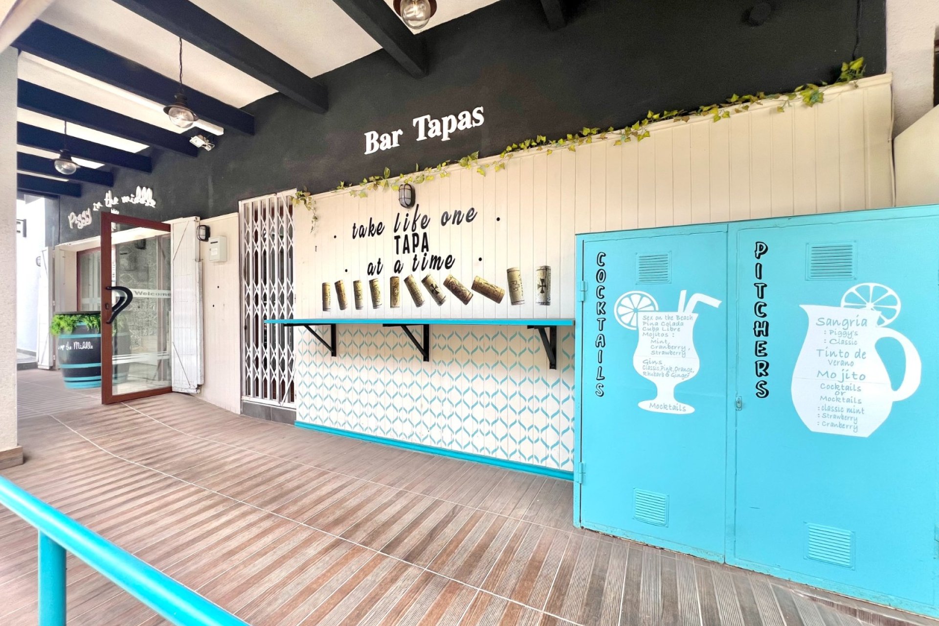 Resale - commercial property - La Marina