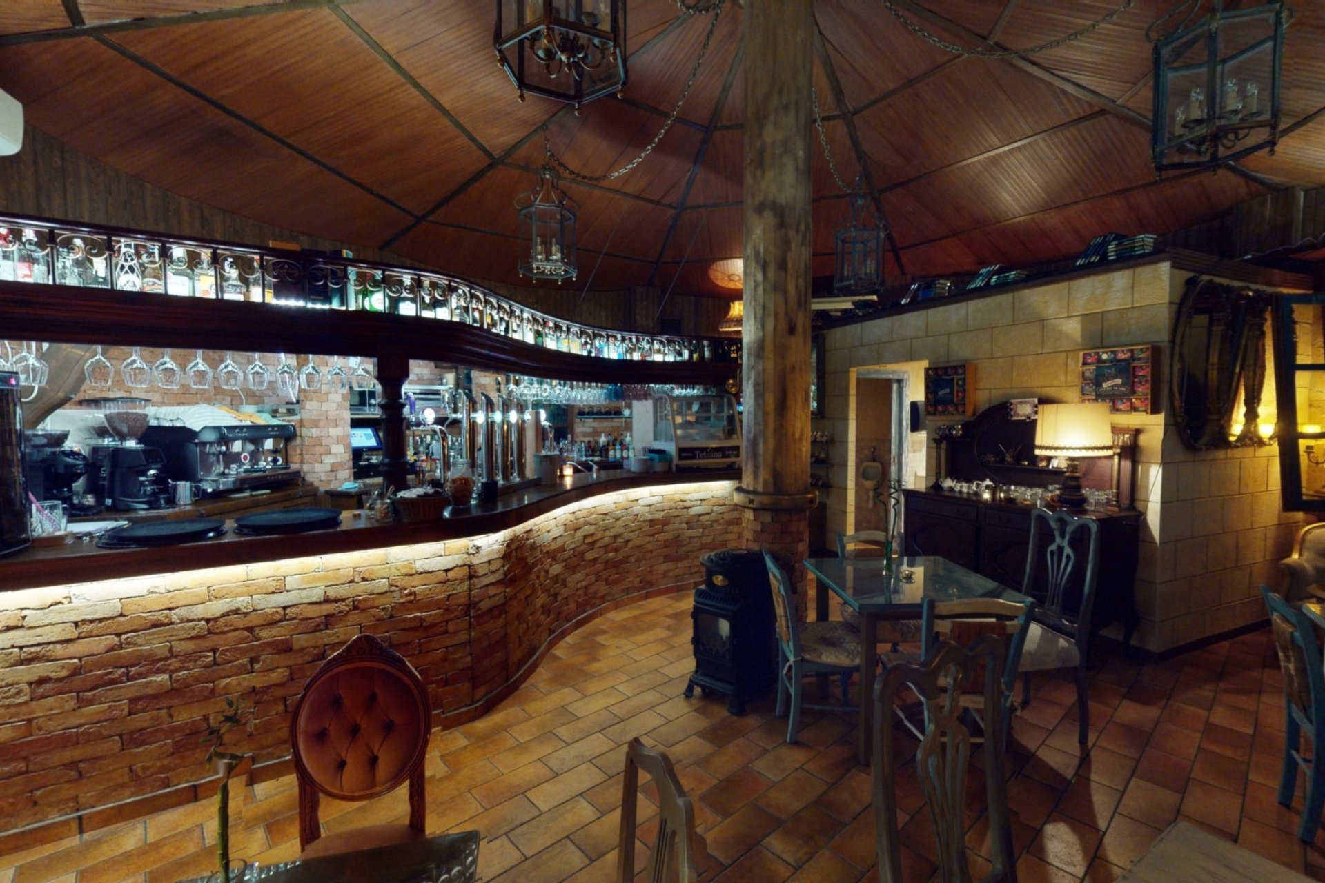 Resale - commercial property - La Marina