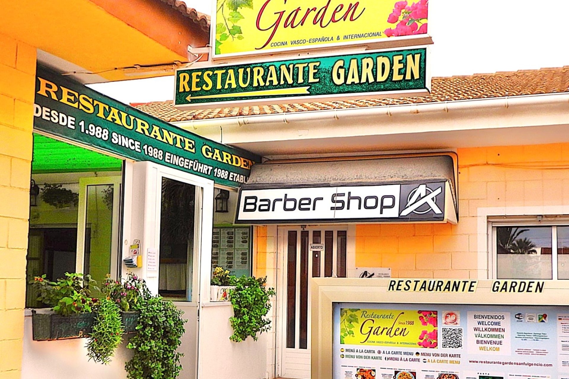 Resale - commercial property - La Marina