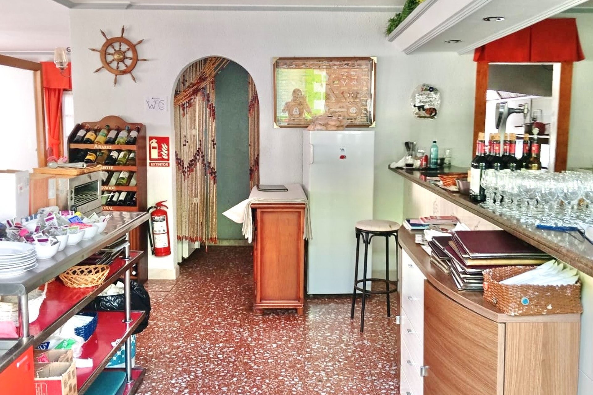 Resale - commercial property - La Marina