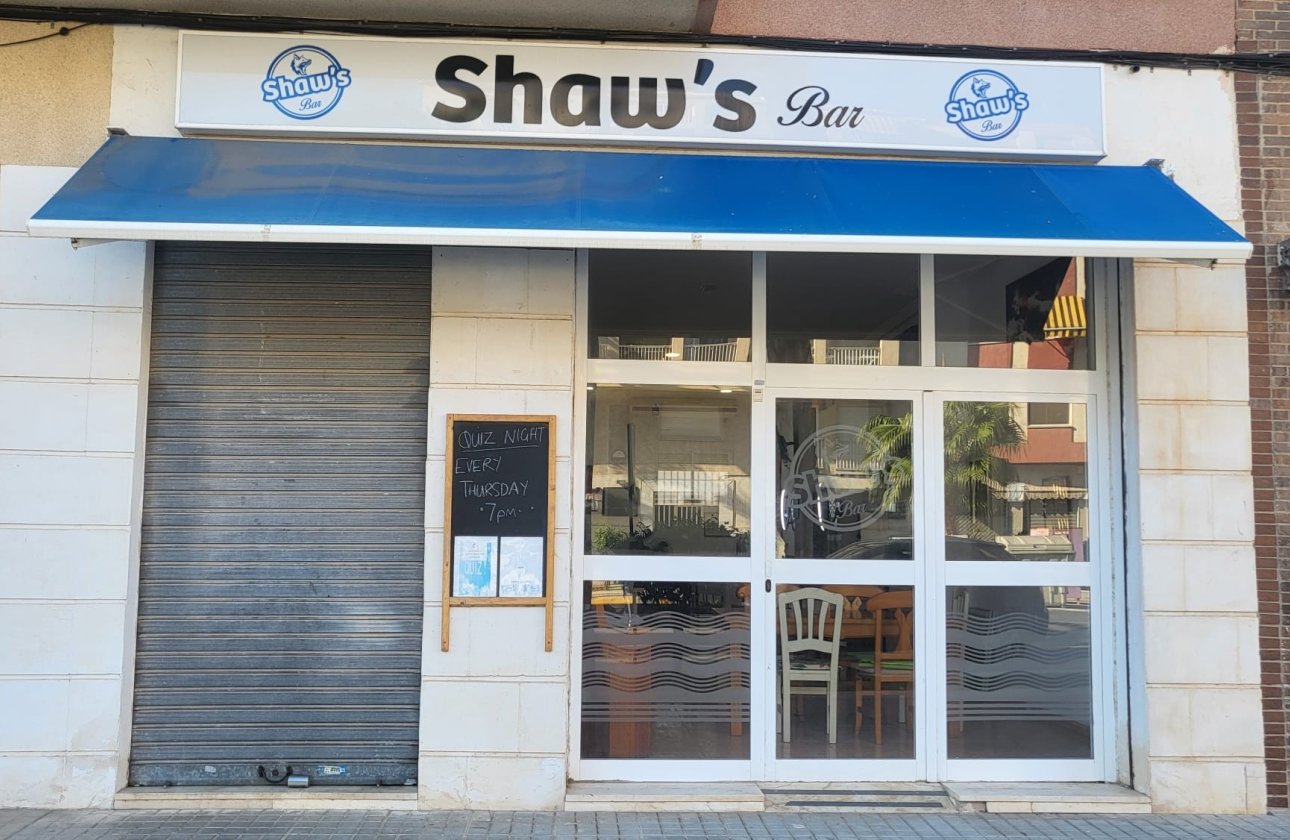 Resale - commercial property - La Marina