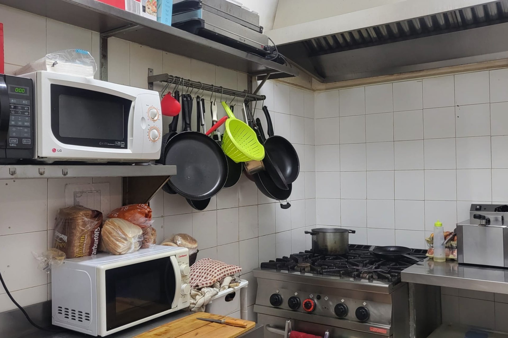 Resale - commercial property - La Marina