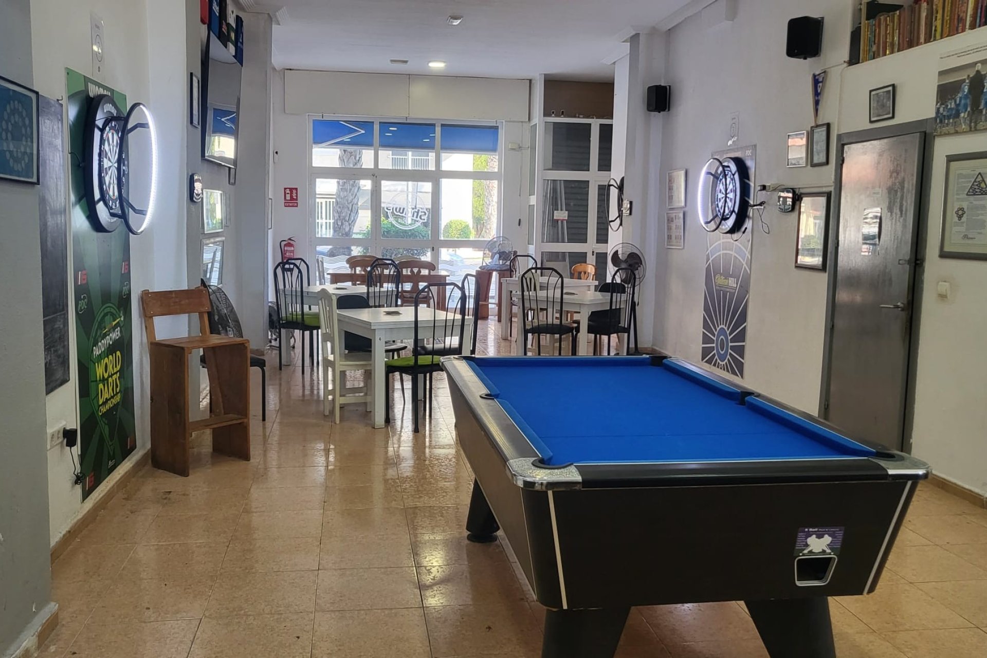 Resale - commercial property - La Marina