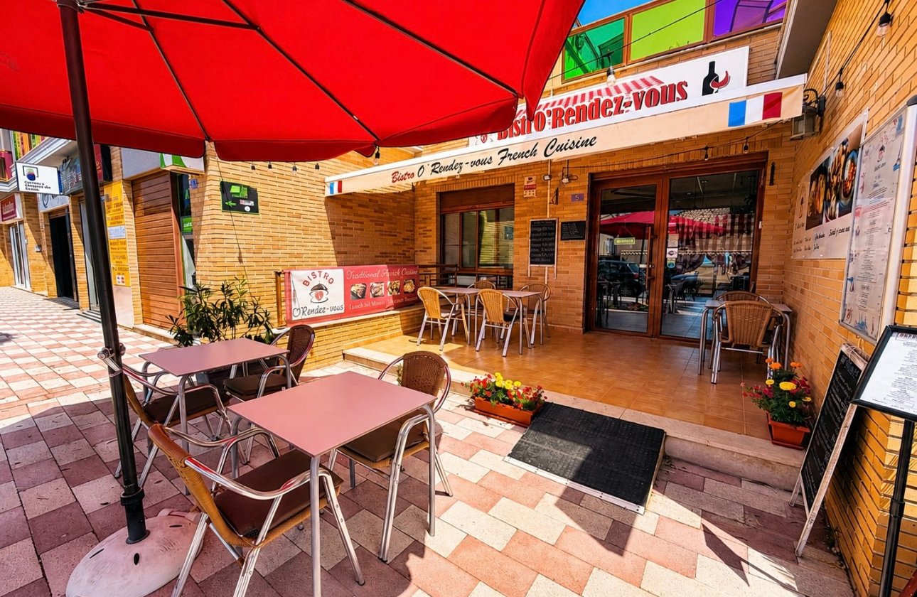 Resale - commercial property - La Marina