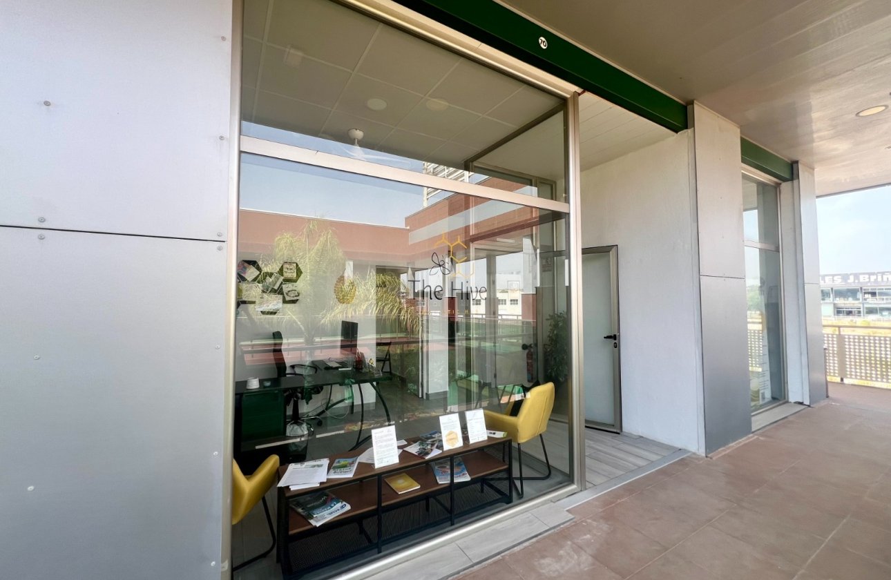 Resale - commercial property - San Fulgencio