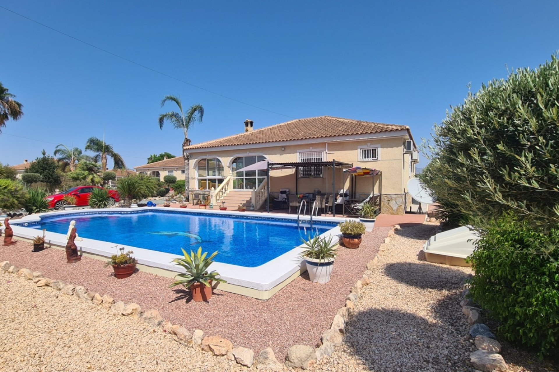 Resale - Country House/Finca - Catral