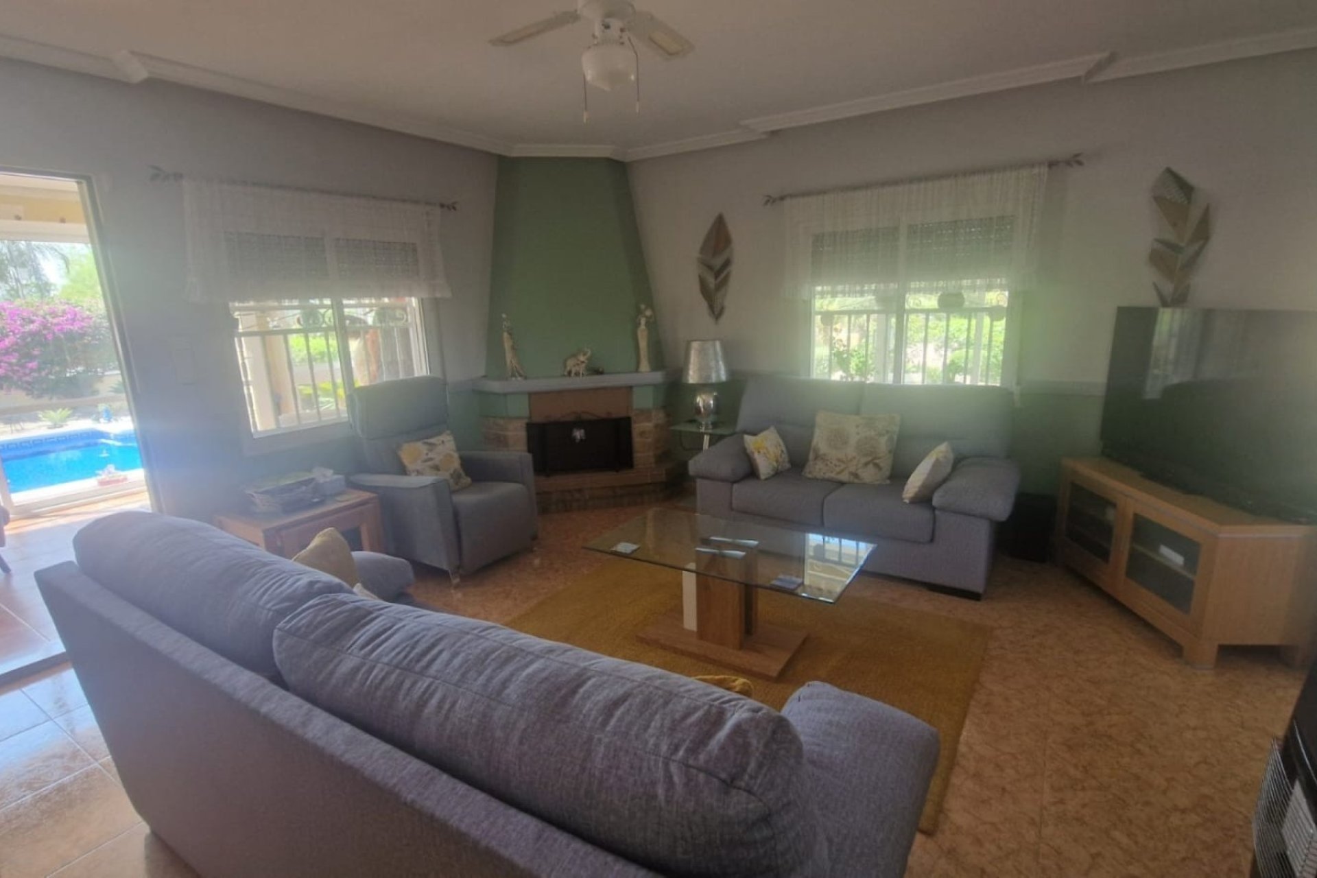 Resale - Country House/Finca - Catral