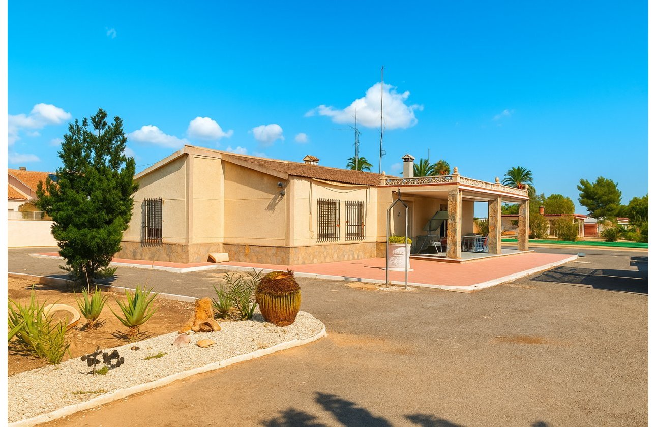 Resale - Country House/Finca - Elche Pedanías - Las Bayas