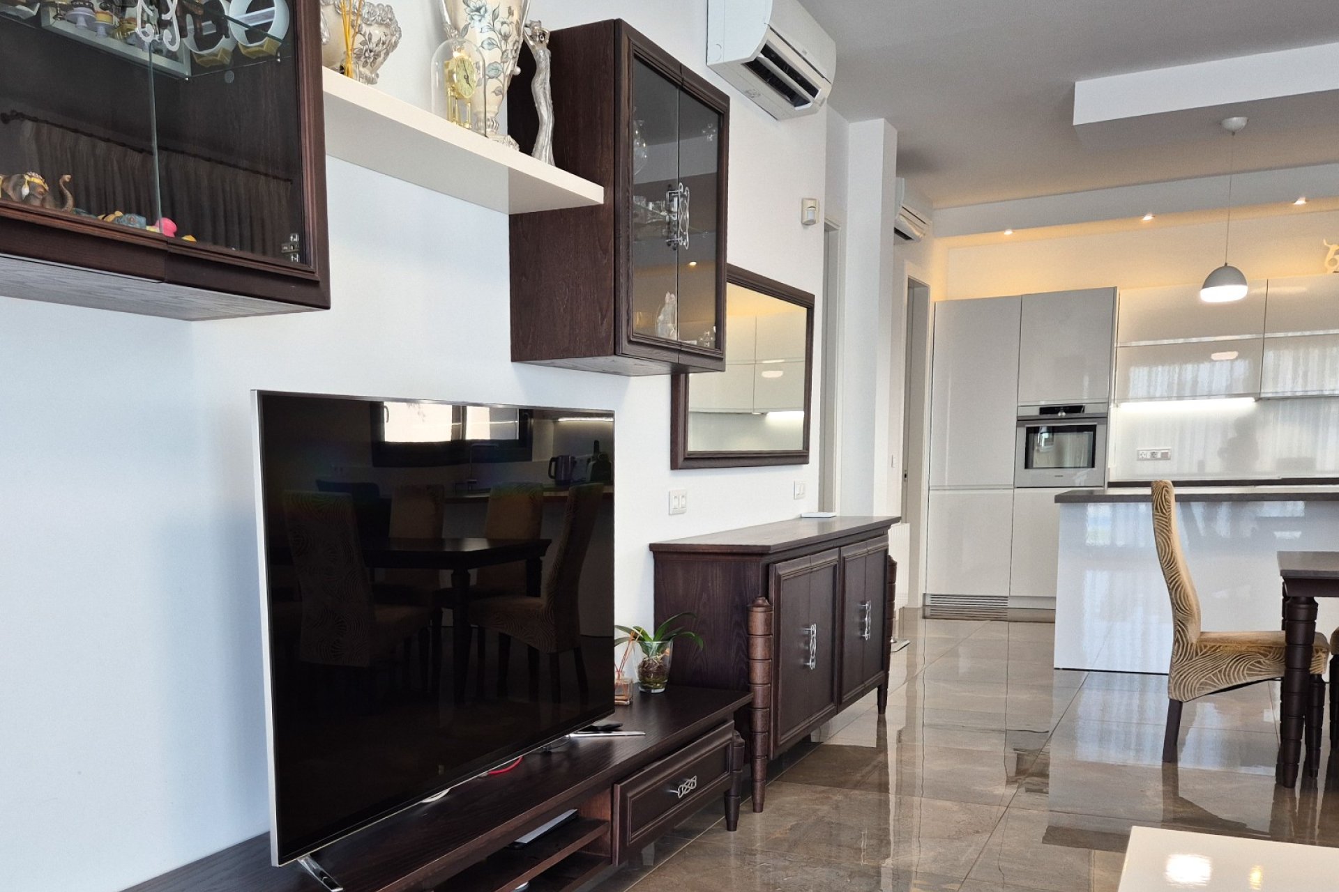 Resale - Detached Villa - La Escuera - La Marina