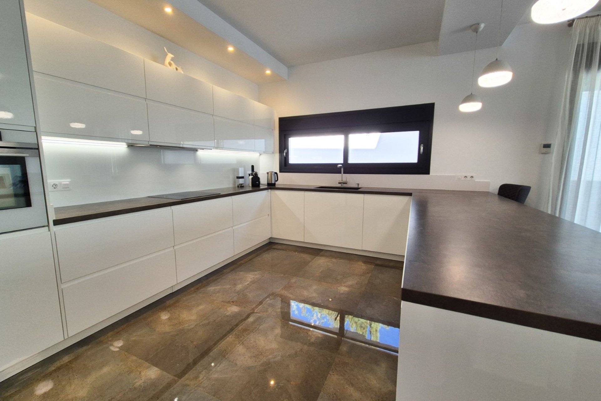 Resale - Detached Villa - La Escuera - La Marina