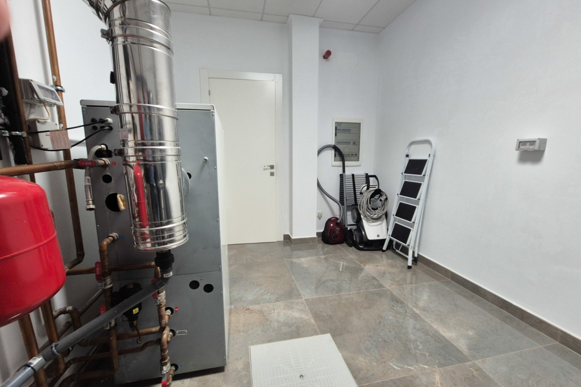 Resale - Detached Villa - La Escuera - La Marina