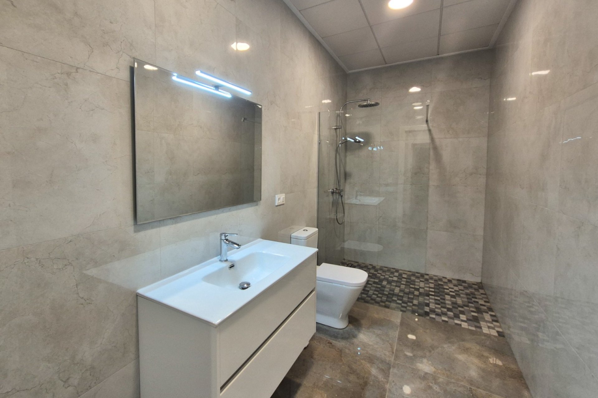 Resale - Detached Villa - La Escuera - La Marina