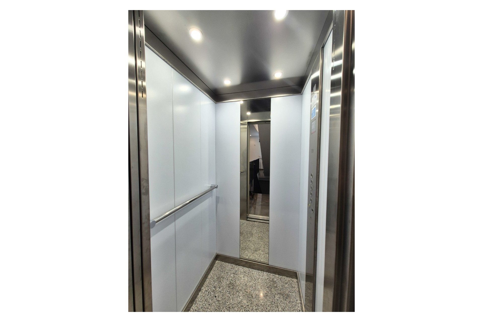 Resale - Detached Villa - La Escuera - La Marina