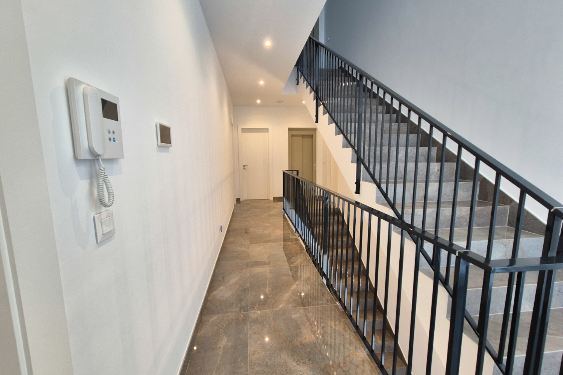 Resale - Detached Villa - La Escuera - La Marina