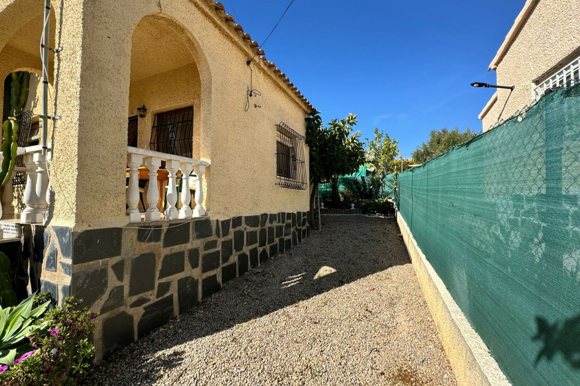 Resale - Detached Villa - La Marina