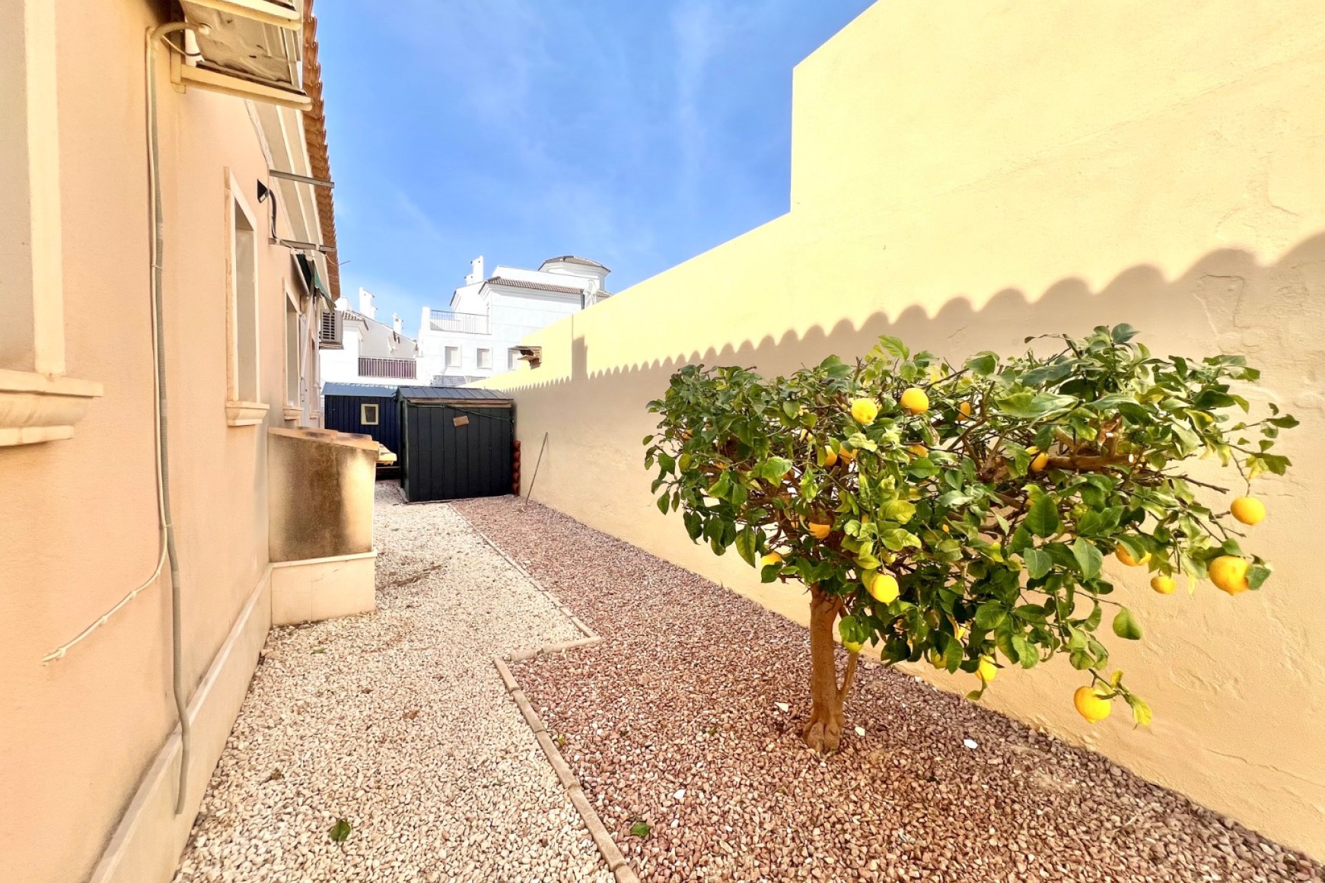 Resale - Detached Villa - La Marina