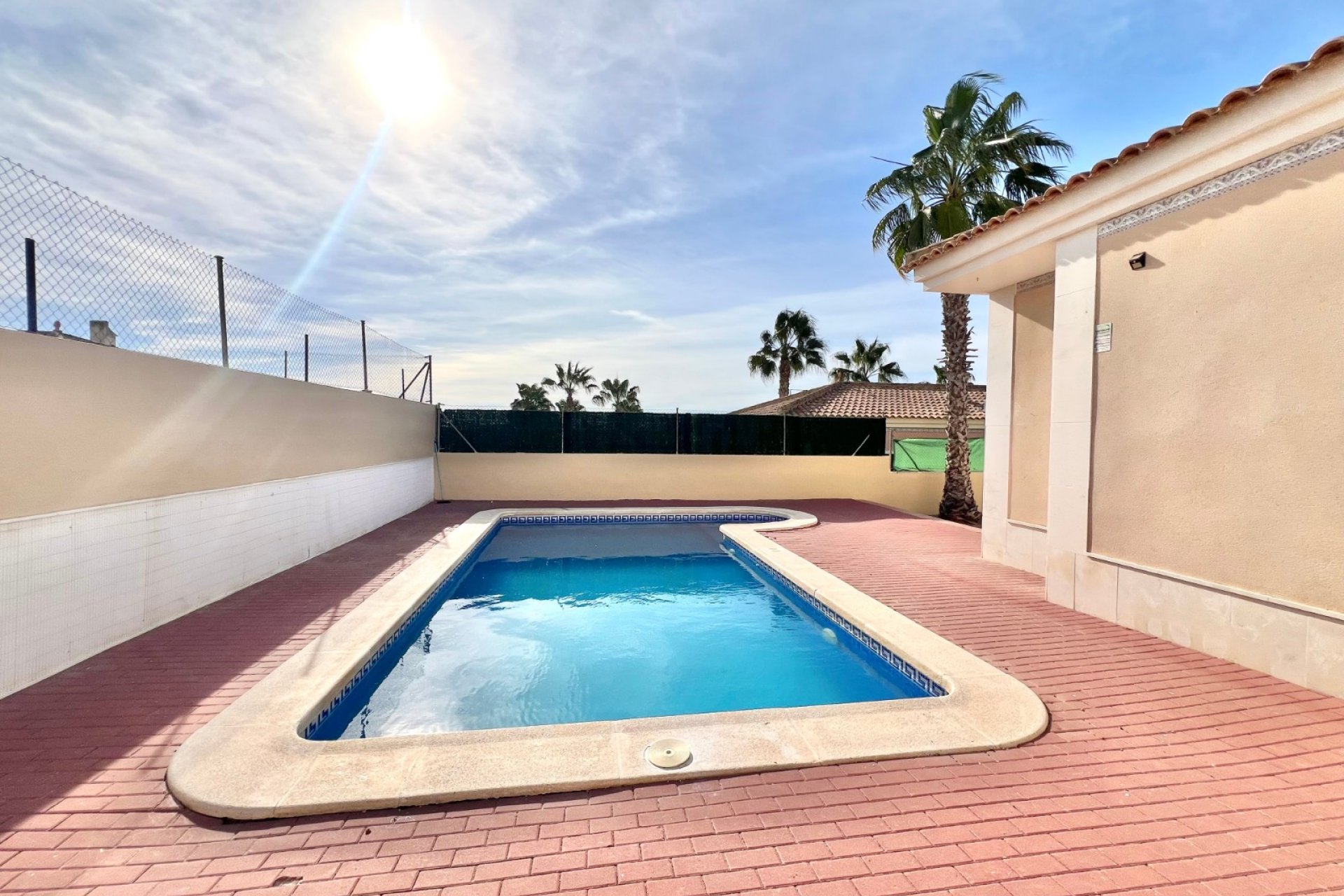 Resale - Detached Villa - La Marina