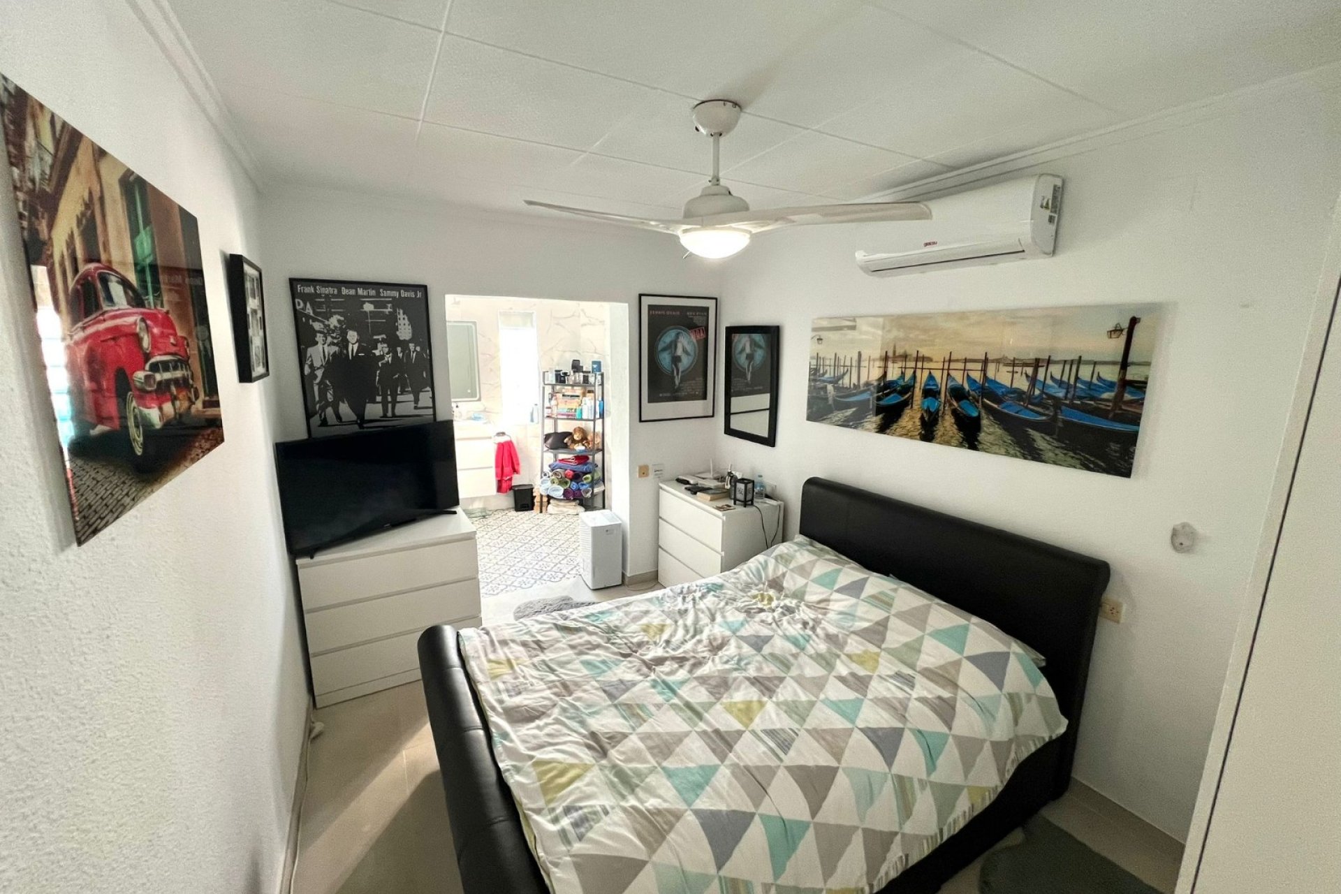 Resale - Detached Villa - La Marina