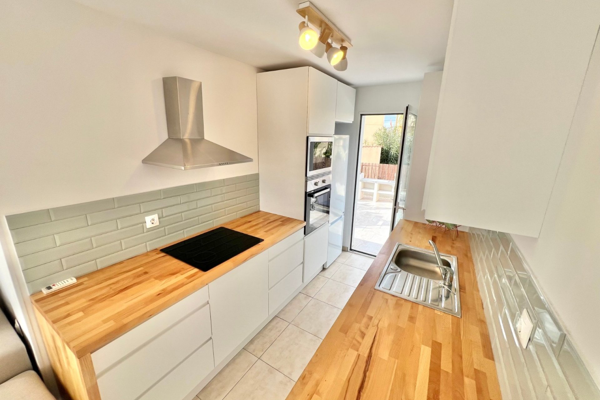 Resale - Detached Villa - La Marina