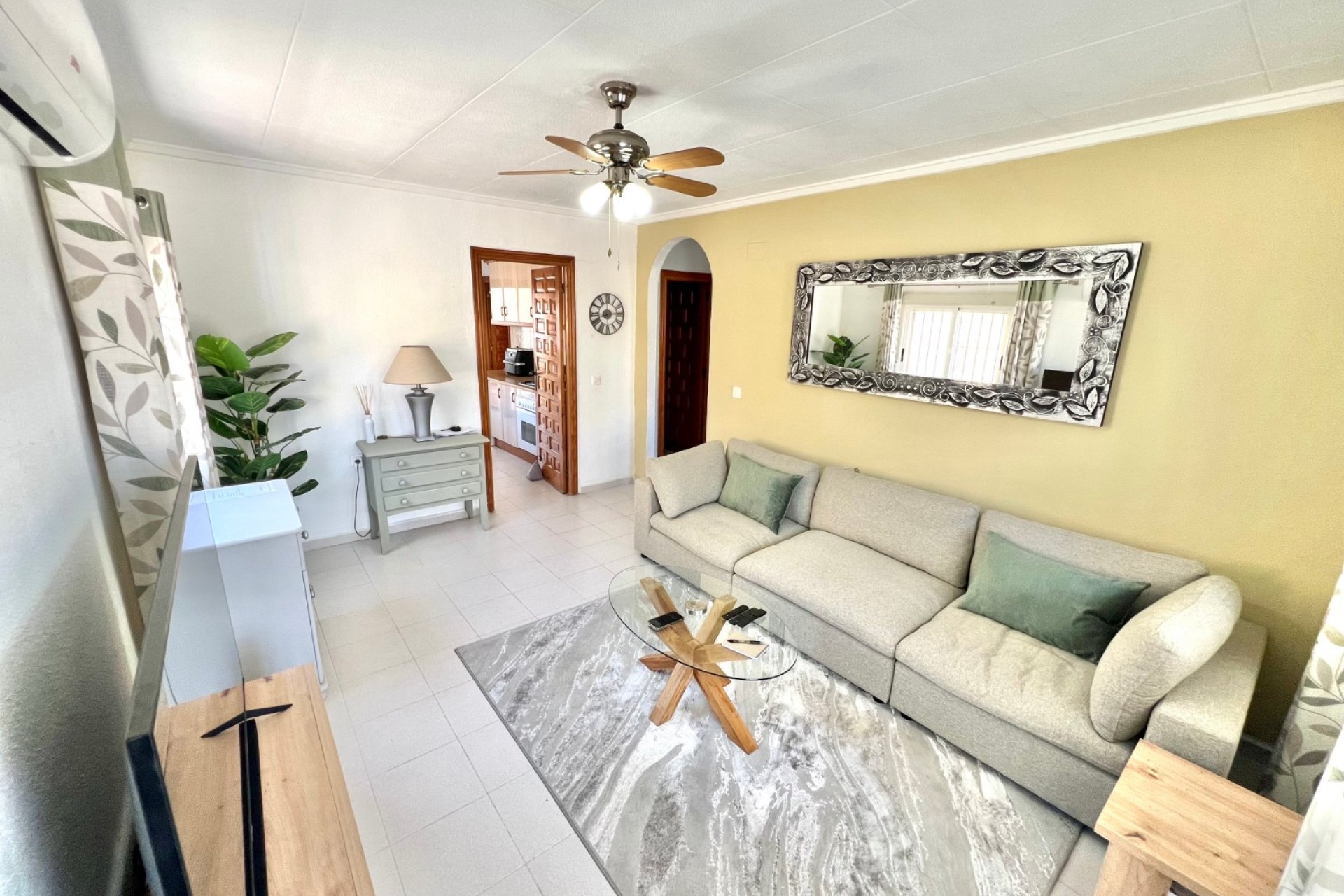 Resale - Detached Villa - La Marina