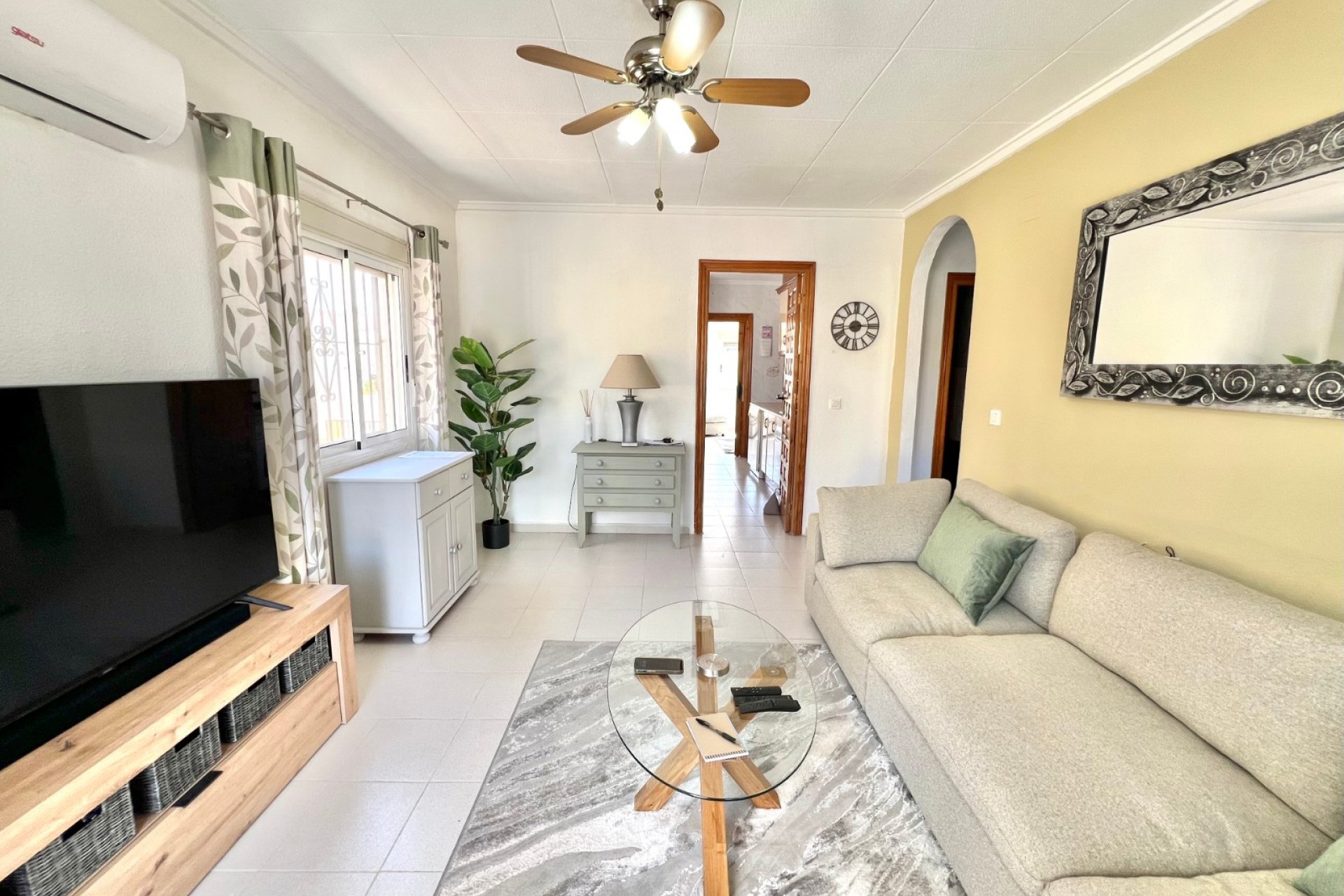 Resale - Detached Villa - La Marina