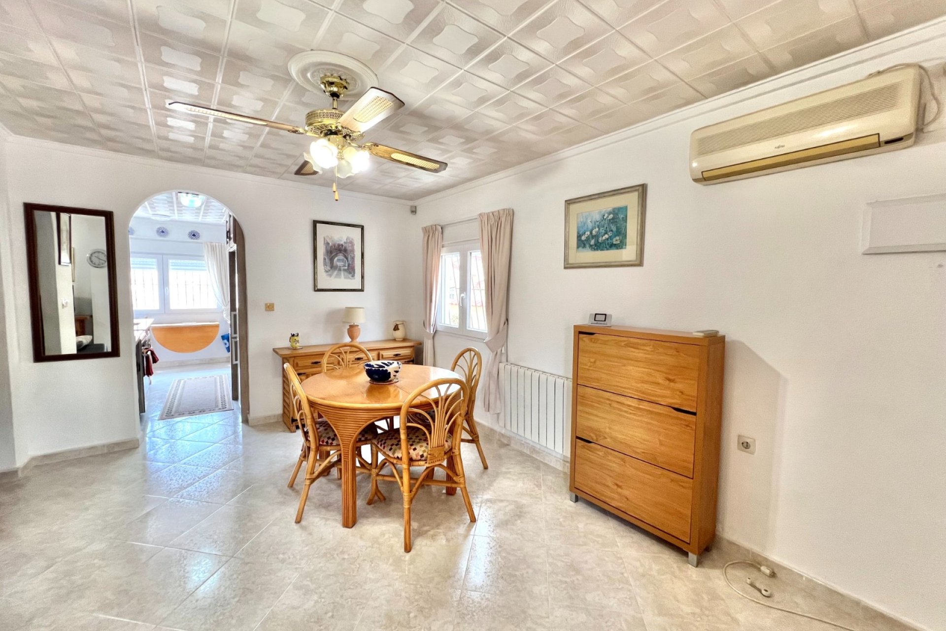 Resale - Detached Villa - La Marina