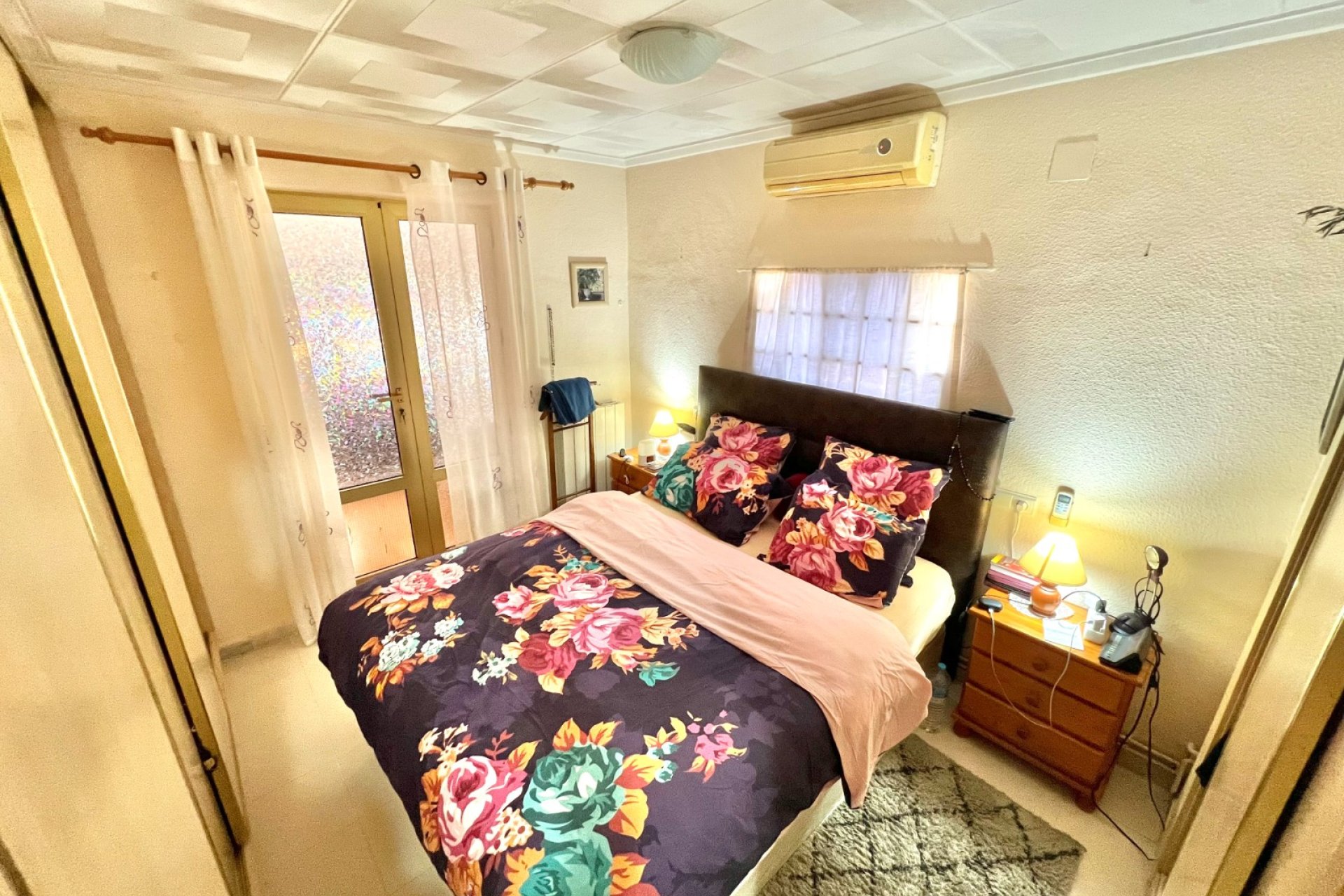 Resale - Detached Villa - La Marina