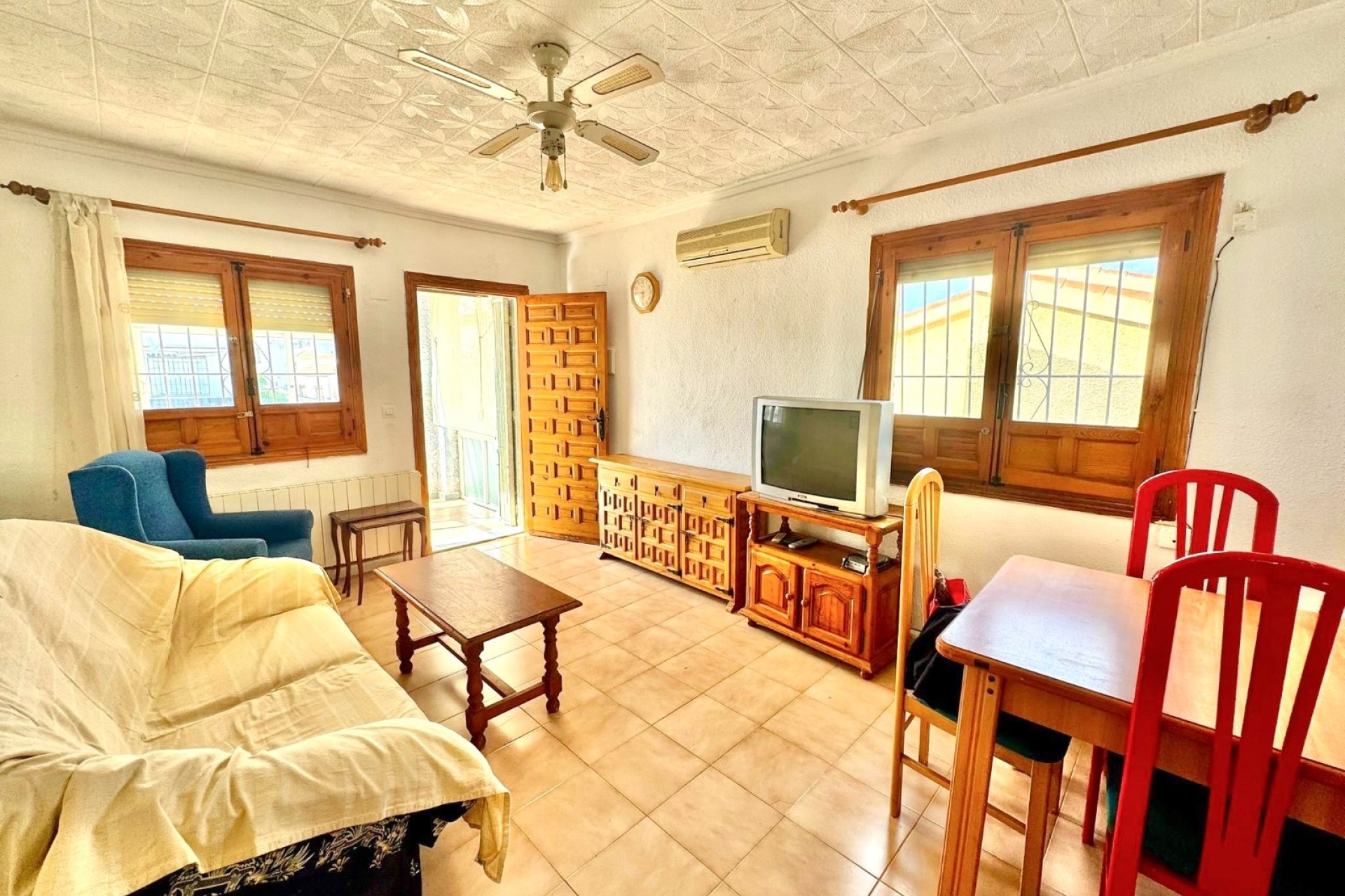 Resale - Detached Villa - La Marina