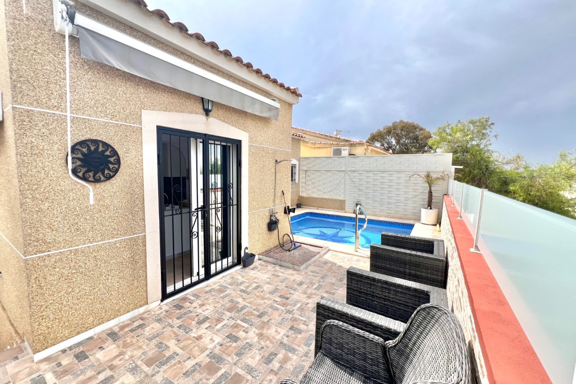 Resale - Detached Villa - La Marina