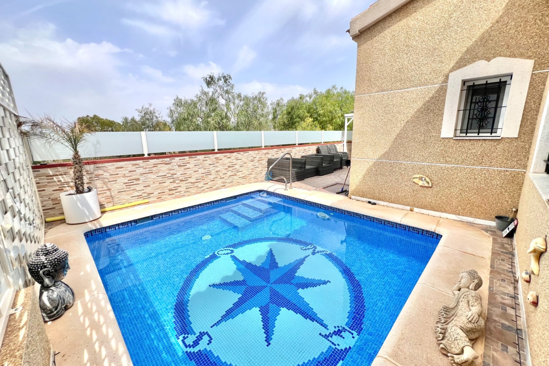 Resale - Detached Villa - La Marina