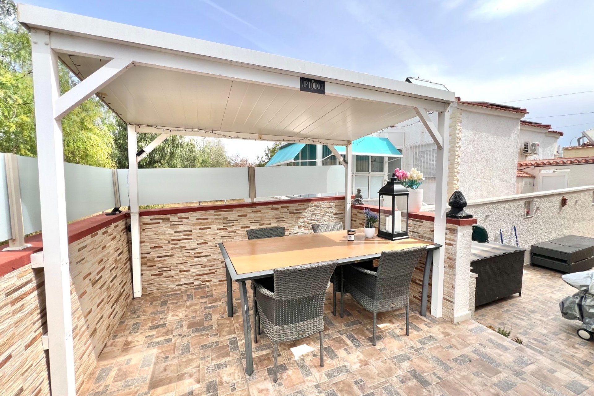 Resale - Detached Villa - La Marina