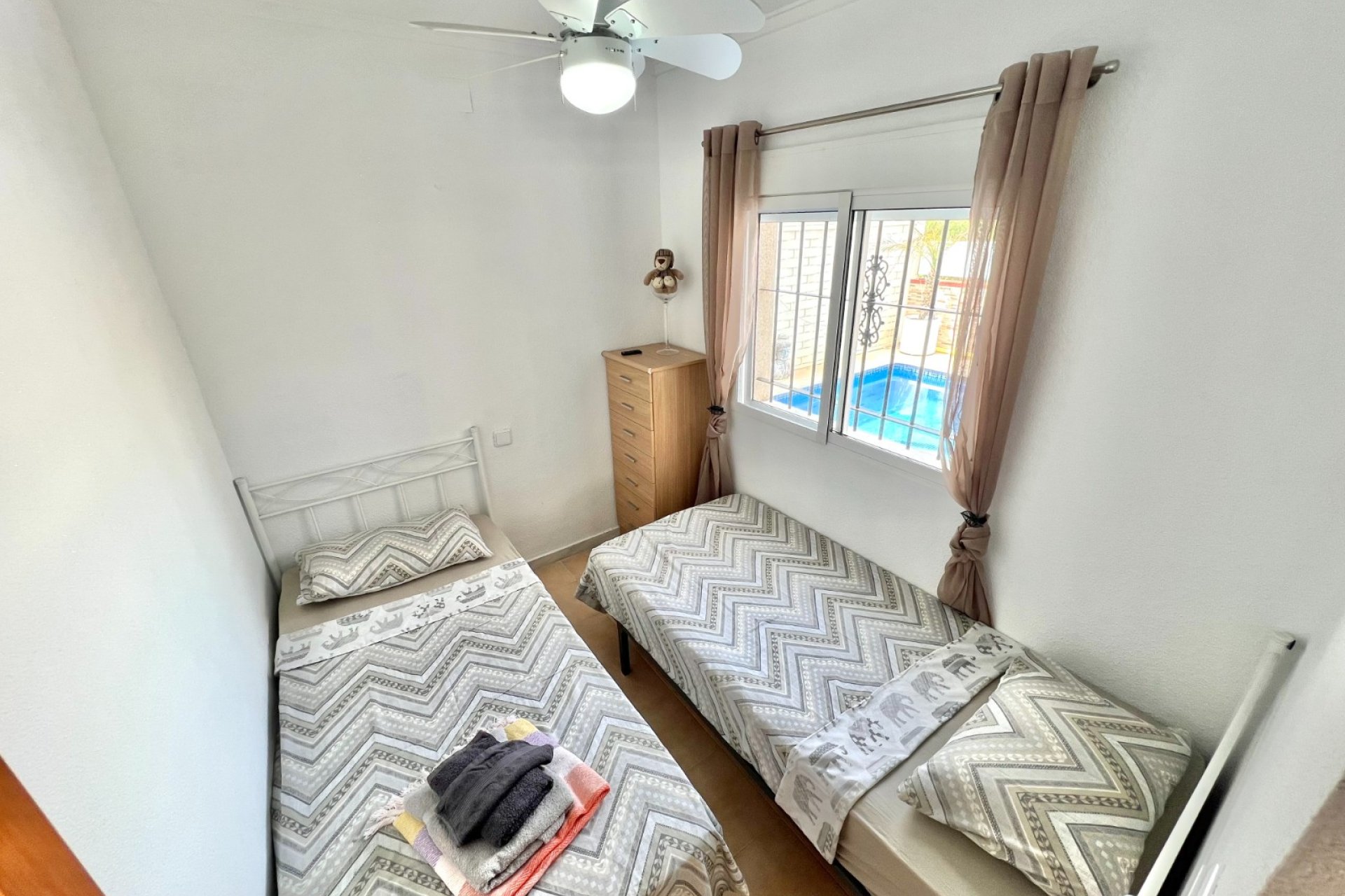 Resale - Detached Villa - La Marina