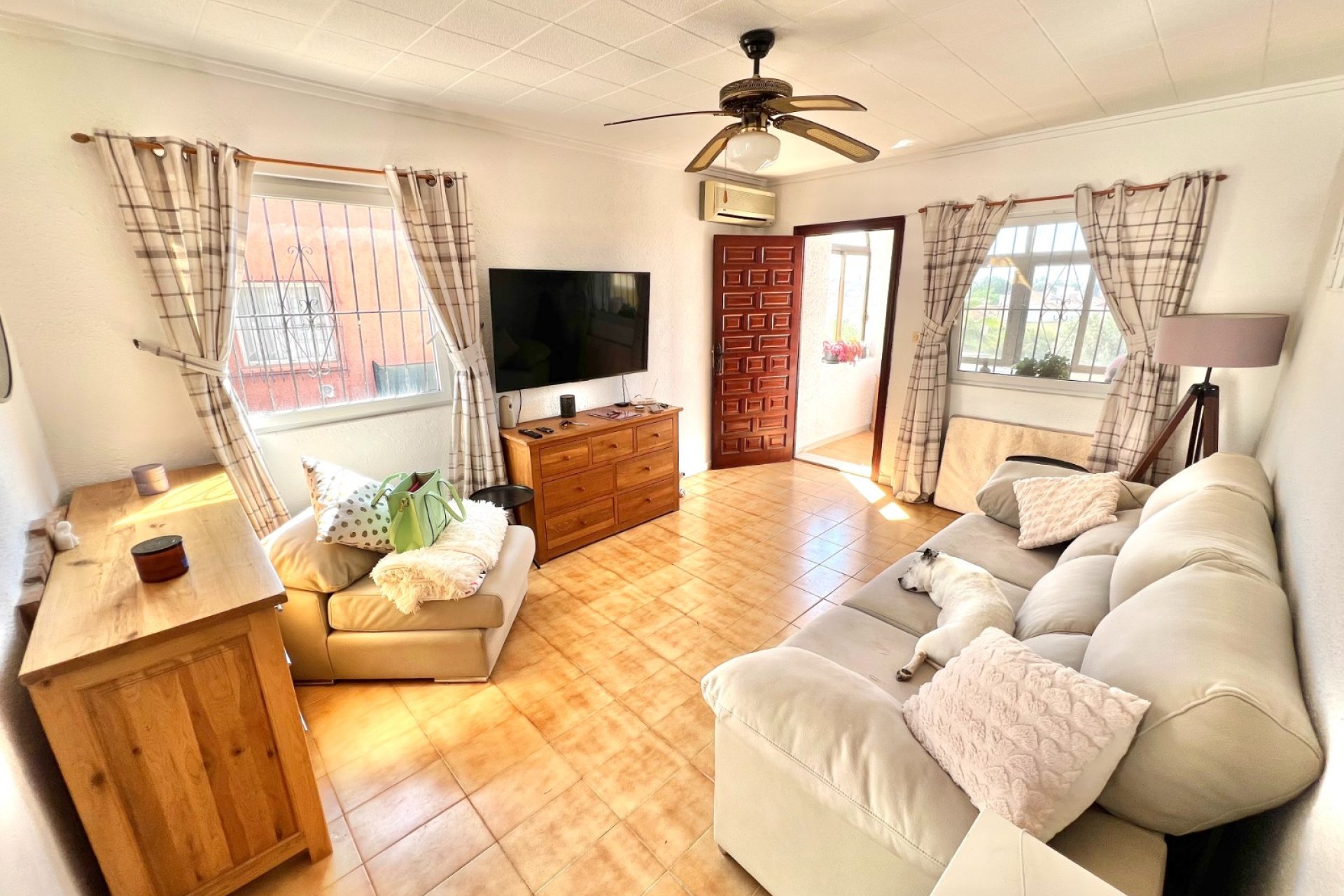 Resale - Detached Villa - La Marina