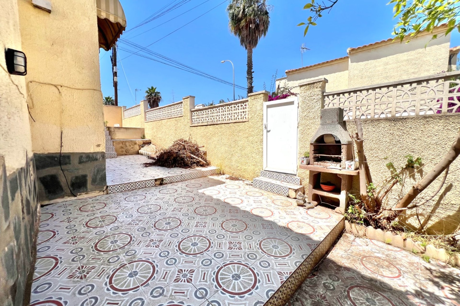 Resale - Detached Villa - La Marina